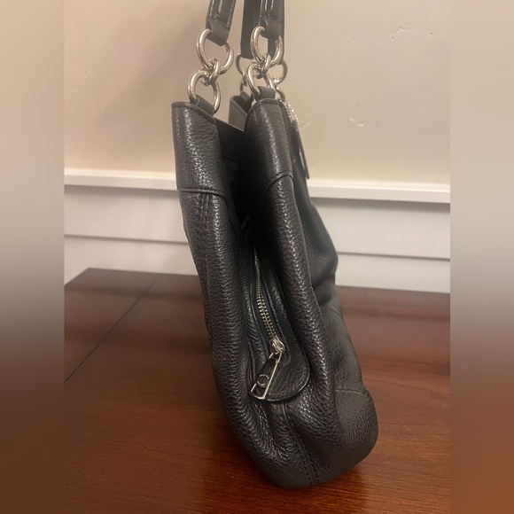 Sold - Picture 6 of 9